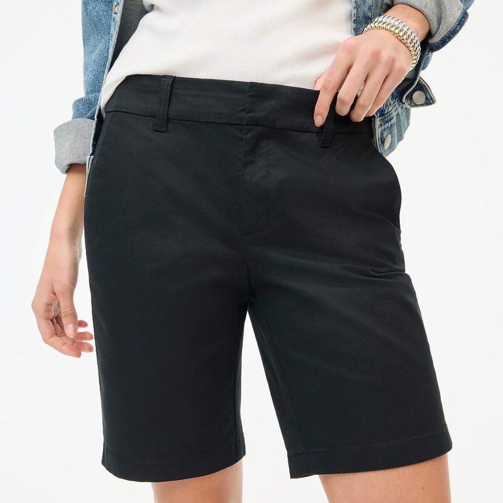 J. Crew 9" Frankie Bermuda Chino Short | Black